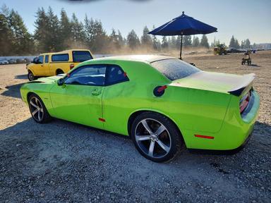 Vedere 2015 DODGE CHALLENGER SXT PLUS, unghi 2