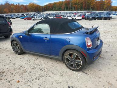 Vue de 2013 MINI COOPER ROADSTER, angle 2