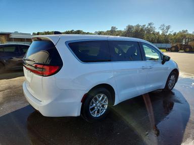 Vue de 2027 CHRYSLER PACIFICA SELECT, angle 3