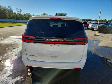 Vue de 2027 CHRYSLER PACIFICA SELECT, angle 6