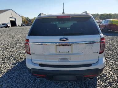 Vista de 2015 FORD EXPLORER XLT, ángulo 6