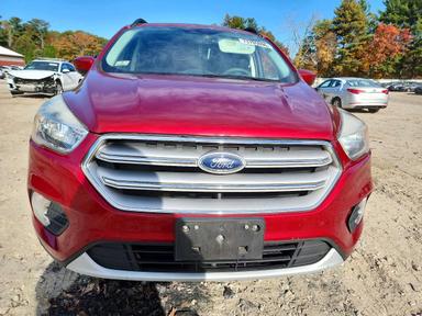 Вид 2018 FORD ESCAPE SE, угол 5