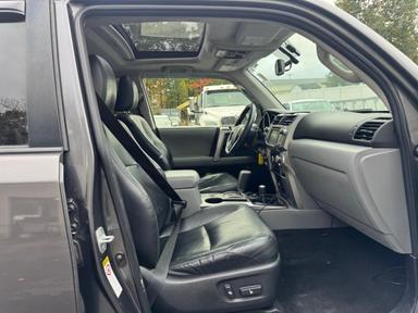 Vista de 2012 TOYOTA 4RUNNER SR5, ángulo 7