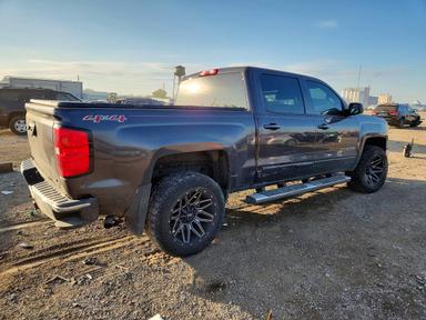 Vista de 2015 CHEVROLET SILVERADO K1500 LT, ángulo 3