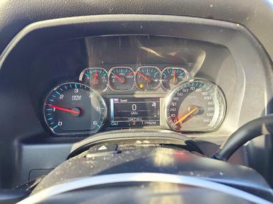 Vista de 2015 CHEVROLET SILVERADO K1500 LT, ángulo 9