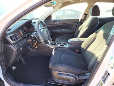 Вид 2018 KIA OPTIMA LX, угол 7
