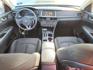 Вид 2018 KIA OPTIMA LX, угол 8