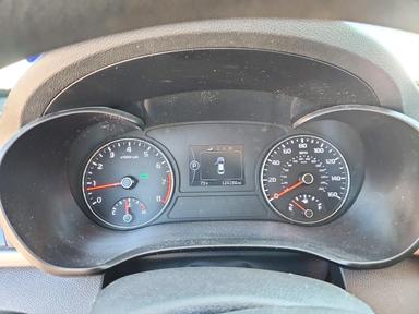 Вид 2018 KIA OPTIMA LX, угол 9