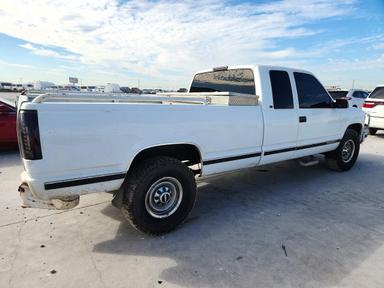 منظر 1998 GMC SIERRA C2500، زاوية 3