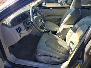 Vue de 2006 BUICK LUCERNE CXL, angle 7