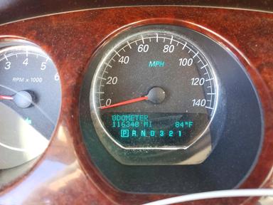 Vue de 2006 BUICK LUCERNE CXL, angle 9