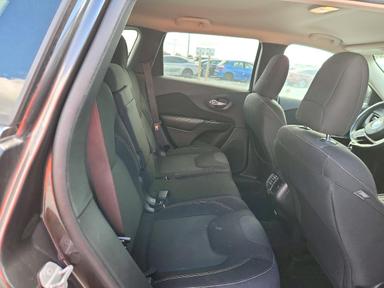 2016 JEEP CHEROKEE LATITUDE view, angle 11
