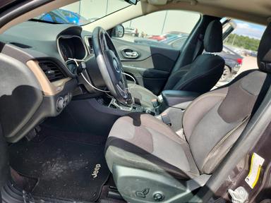 2016 JEEP CHEROKEE LATITUDE view, angle 7