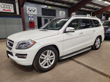 Вид 2013 MERCEDES-BENZ GL 450 4MATIC, угол 1