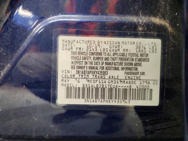 Вид 2019 NISSAN SENTRA S, угол 12