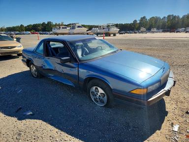 1990 BUICK REGAL CUSTOM view, angle 4