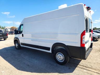 Vue de 2025 RAM PROMASTER 3500 3500 HIGH, angle 2