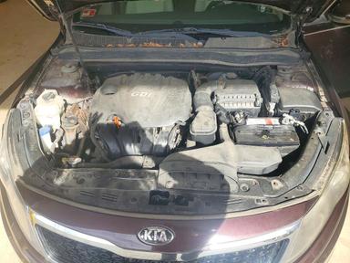 Vista de 2013 KIA OPTIMA LX, ángulo 11