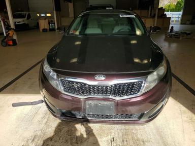 Vista de 2013 KIA OPTIMA LX, ángulo 5