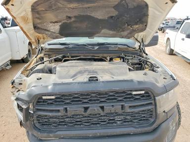 منظر 2024 RAM 3500، زاوية 11