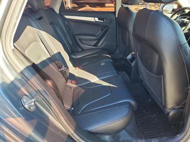 Vue de 2014 AUDI A4 PREMIUM, angle 10