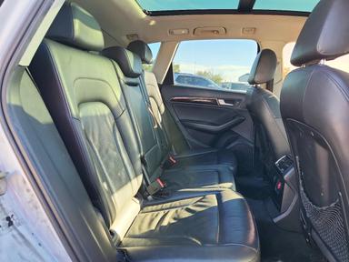 Vue de 2014 AUDI Q5 PREMIUM PLUS, angle 11
