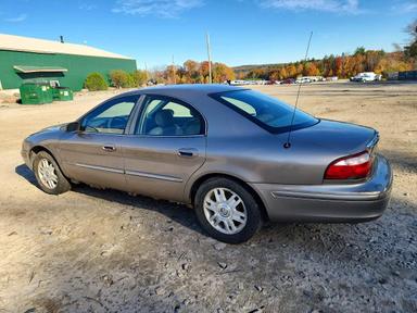 Vue de 2005 MERCURY SABLE LS PREMIUM, angle 2