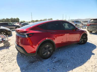 Вид 2026 TESLA MODEL Y, угол 3