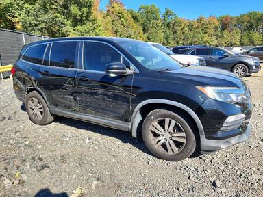 Vue de 2017 HONDA PILOT EXL, angle 4