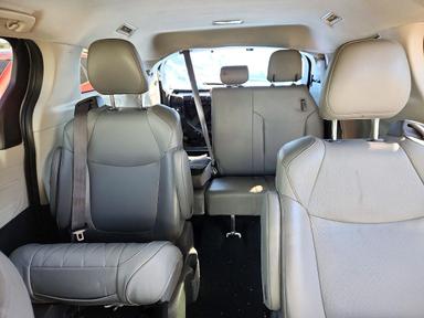 Vedere 2021 TOYOTA SIENNA XLE, unghi 10