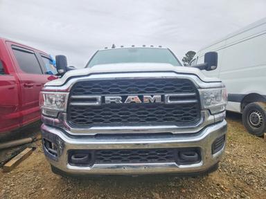 Вид 2022 RAM 3500 TRADESMAN TRUCK CAB AND CHASSIS, угол 5