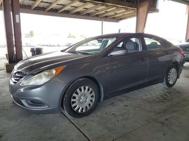 Vue de 2012 HYUNDAI SONATA GLS, angle 1