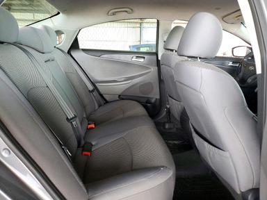 Vue de 2012 HYUNDAI SONATA GLS, angle 10