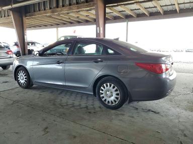 Vue de 2012 HYUNDAI SONATA GLS, angle 2