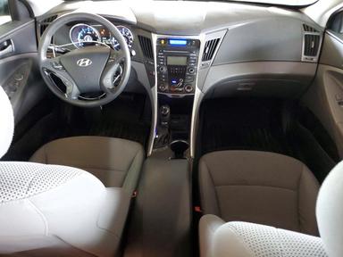 Vue de 2012 HYUNDAI SONATA GLS, angle 8