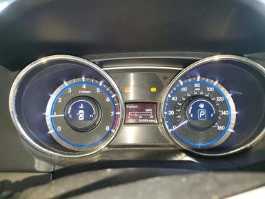 Vue de 2012 HYUNDAI SONATA GLS, angle 9