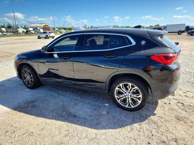 منظر 2018 BMW X2 SDRIVE28I، زاوية 2