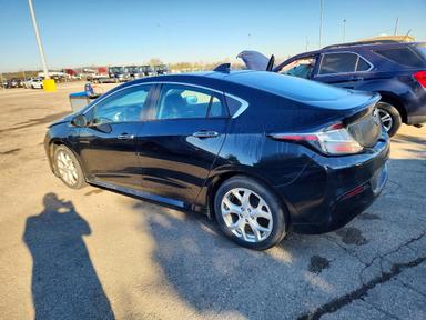 Vedere 2016 CHEVROLET VOLT LTZ, unghi 2