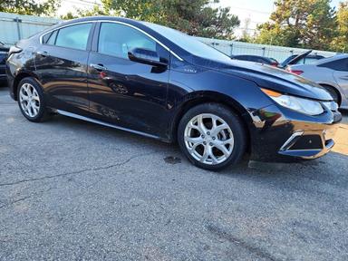 Vedere 2016 CHEVROLET VOLT LTZ, unghi 4