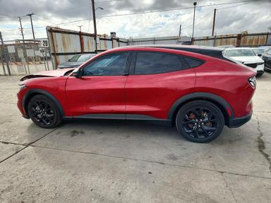 2024 FORD MUSTANG MACH-E SELECT view, angle 2