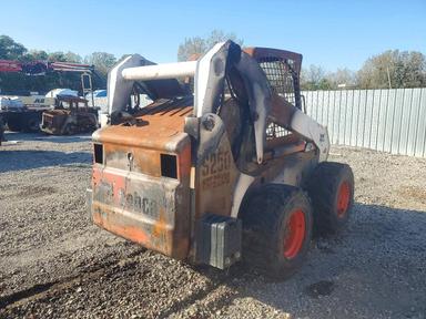 Vue de 2007 BOBCAT S250 SKID STEER LOADER, angle 4