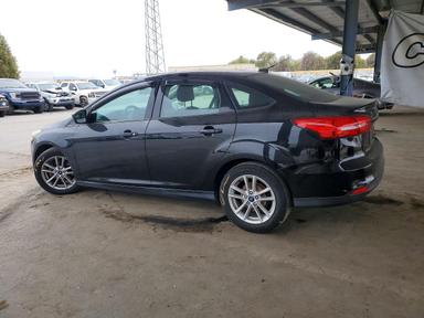 منظر 2018 FORD FOCUS SE، زاوية 2