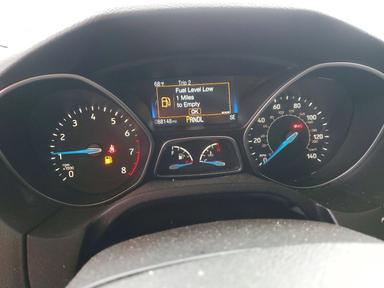 منظر 2018 FORD FOCUS SE، زاوية 9