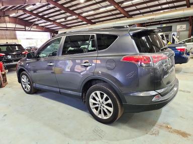 Vue de 2017 TOYOTA RAV4 LIMITED, angle 2