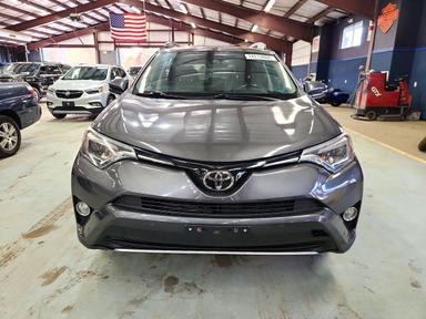 Vue de 2017 TOYOTA RAV4 LIMITED, angle 5