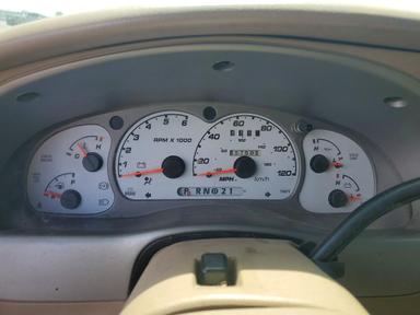 Вид 2001 FORD EXPLORER SPORT TRAC, угол 9