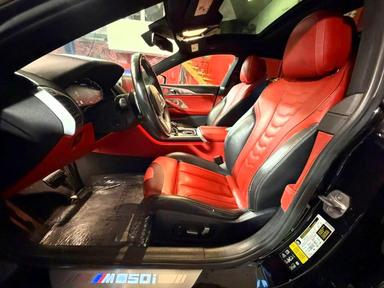 2020 BMW M850XI view, angle 11