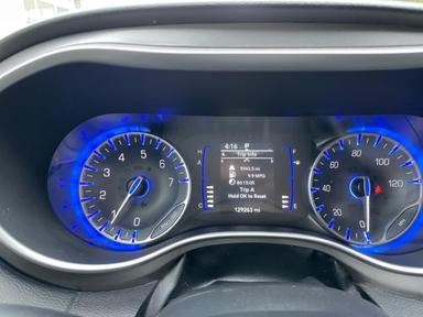 منظر 2020 CHRYSLER PACIFICA TOURING L، زاوية 8