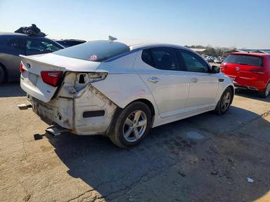 Вид 2015 KIA OPTIMA LX, угол 3