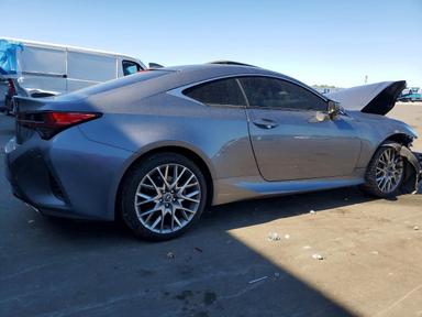Вид 2019 LEXUS RC 300 BASE, угол 3